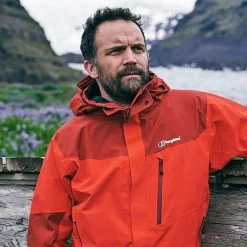 Berghaus Men's Arran Waterproof Jacket 13 Berghaus Men's Arran Waterproof Jacket -Rab Adventure Deals go 073100 f