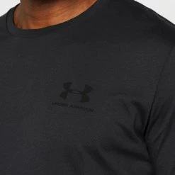 Under Armour Men's Sportstyle Short-sleeve T-Shirt -Rab Adventure Deals go 101099 d
